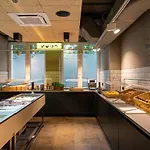 a&o Warsaw Wola
